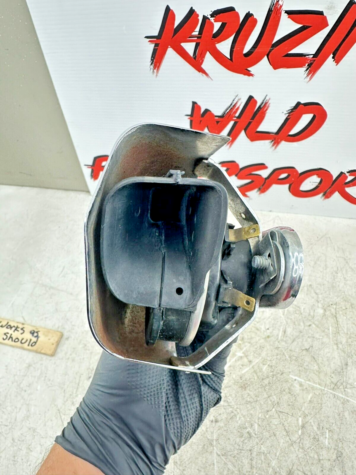 1997 HARLEY SPORTSTER Horn + Chrome Cover