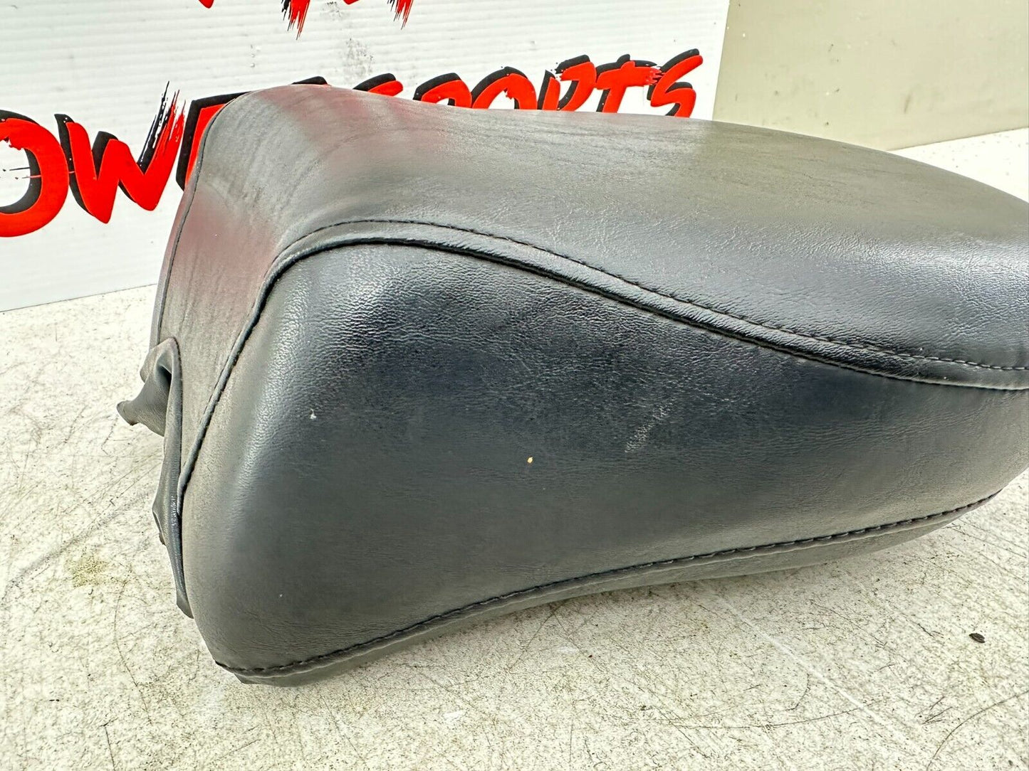 2001 HARLEY SOFTAIL FLSTS Heritage Springer Passenger Seat Pillion Pad