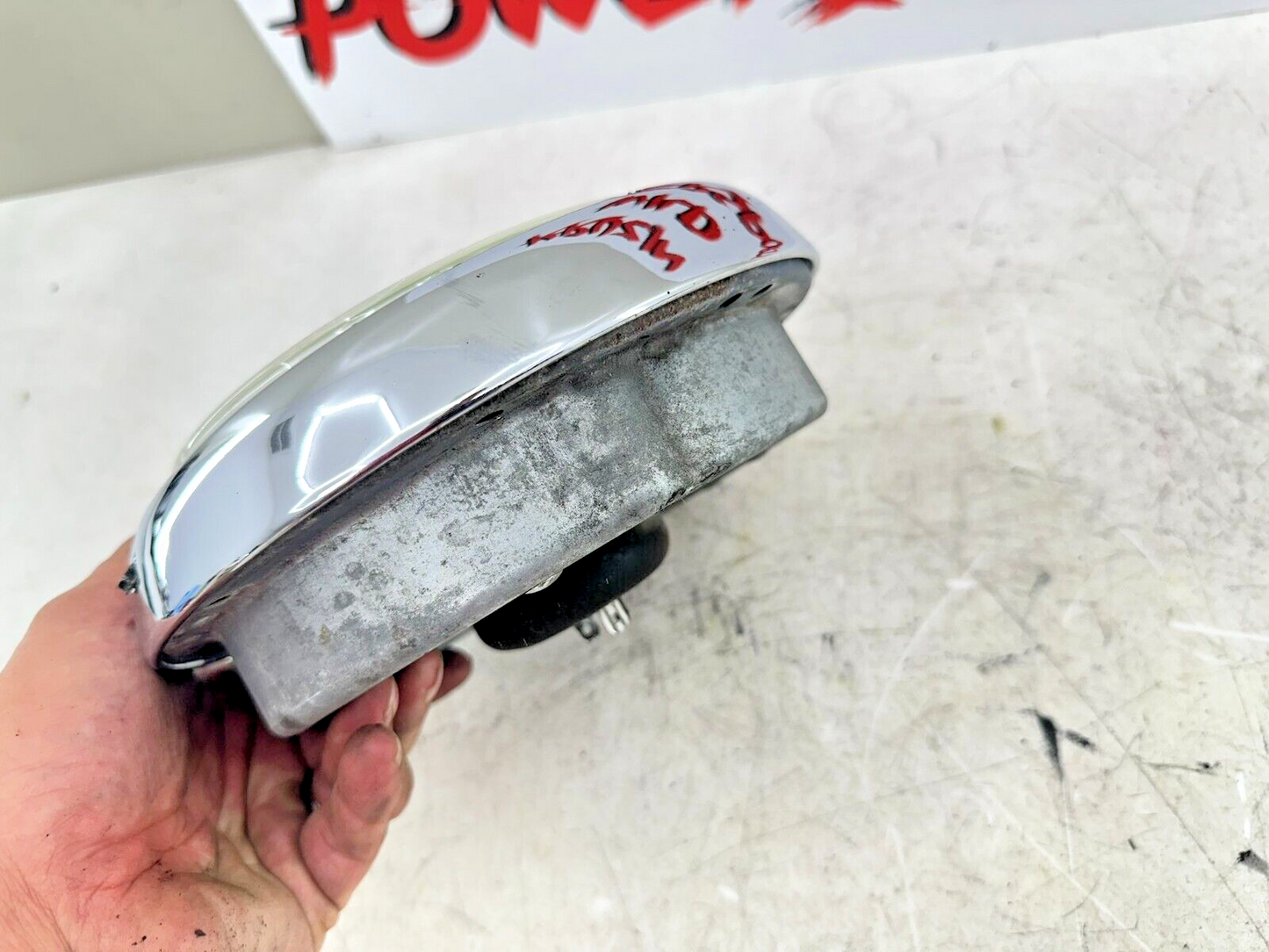 1999 HARLEY FLH ELECTRA GLIDE OEM HD Headlight + Bucket Mounting Bracket