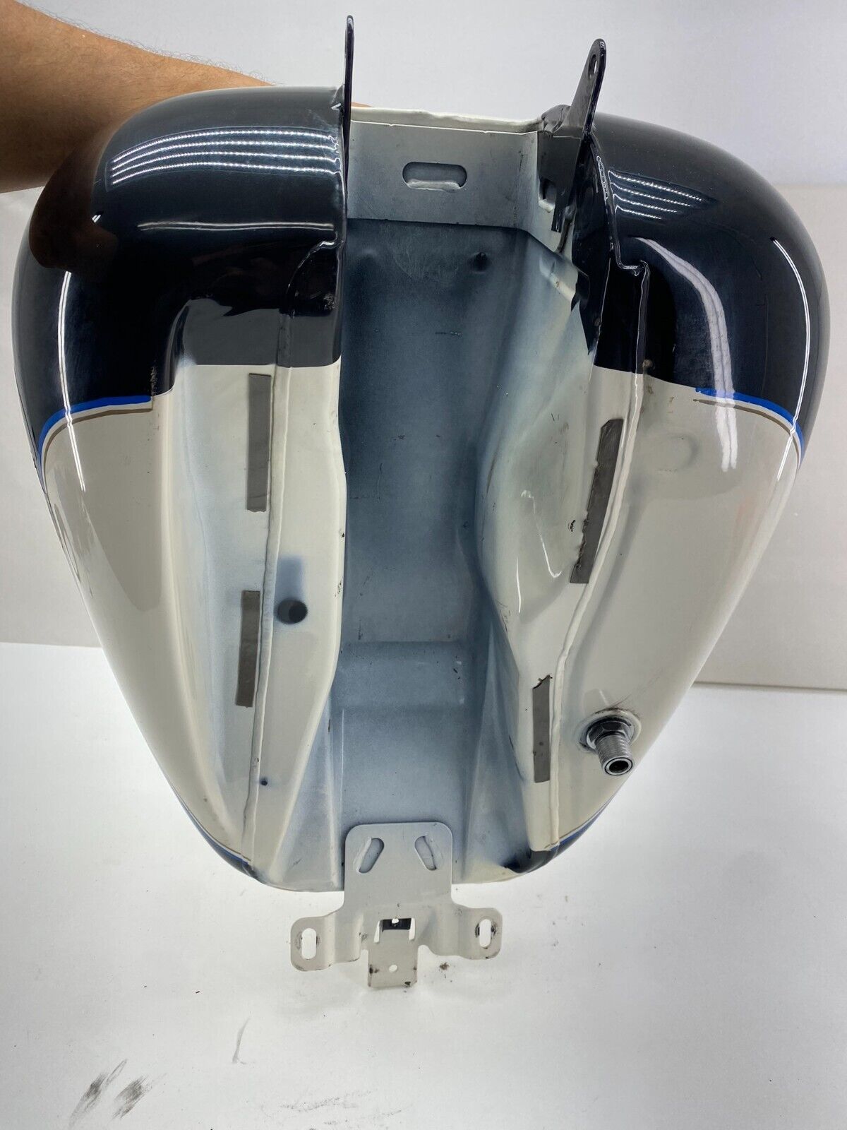 2014 Harley Davidson Electra Glide Gas Fuel Tank EFI Clean Inside