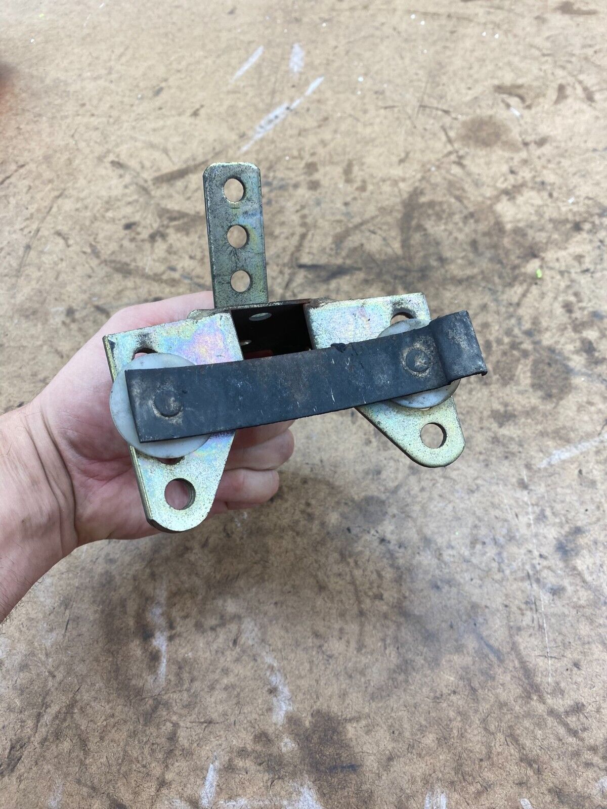 2001 HARLEY DAVIDSON FLH ELECTRA GLIDE Driver Backrest Mounting Bracket Stay