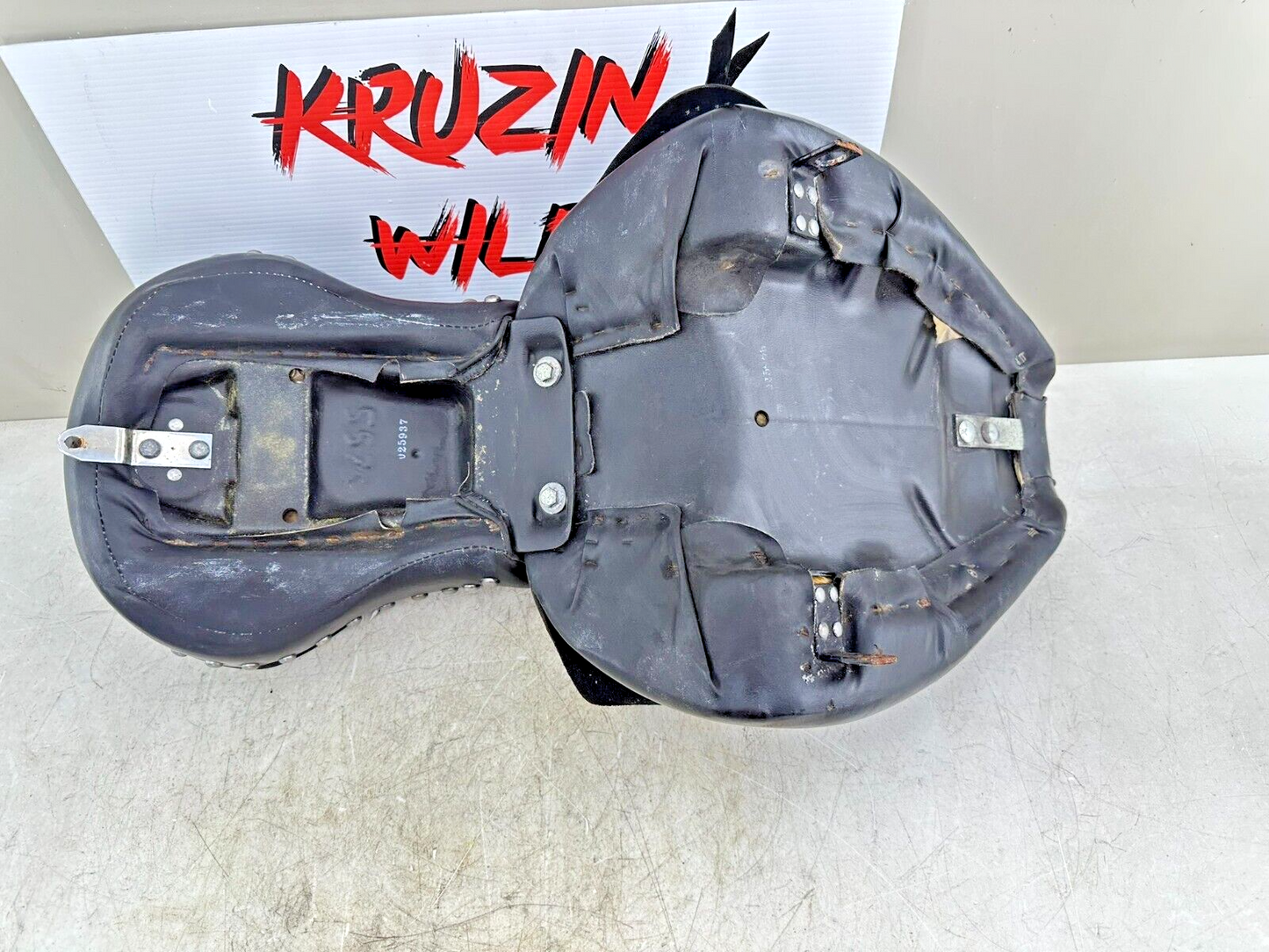 1995 HARLEY SOFTAIL Driver Passenger Seat Saddle 2 Up Studded