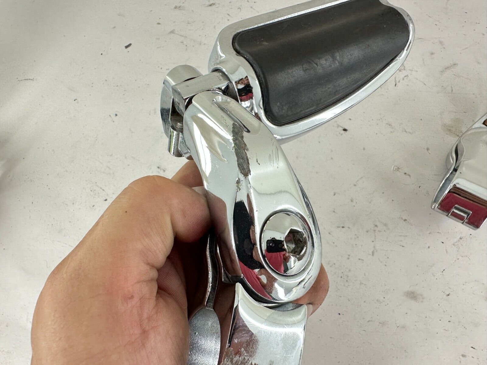 2004 HARLEY ELECTRA GLIDE Air Flow Highway Crash Guard Pegs w/ Mounting Brackets