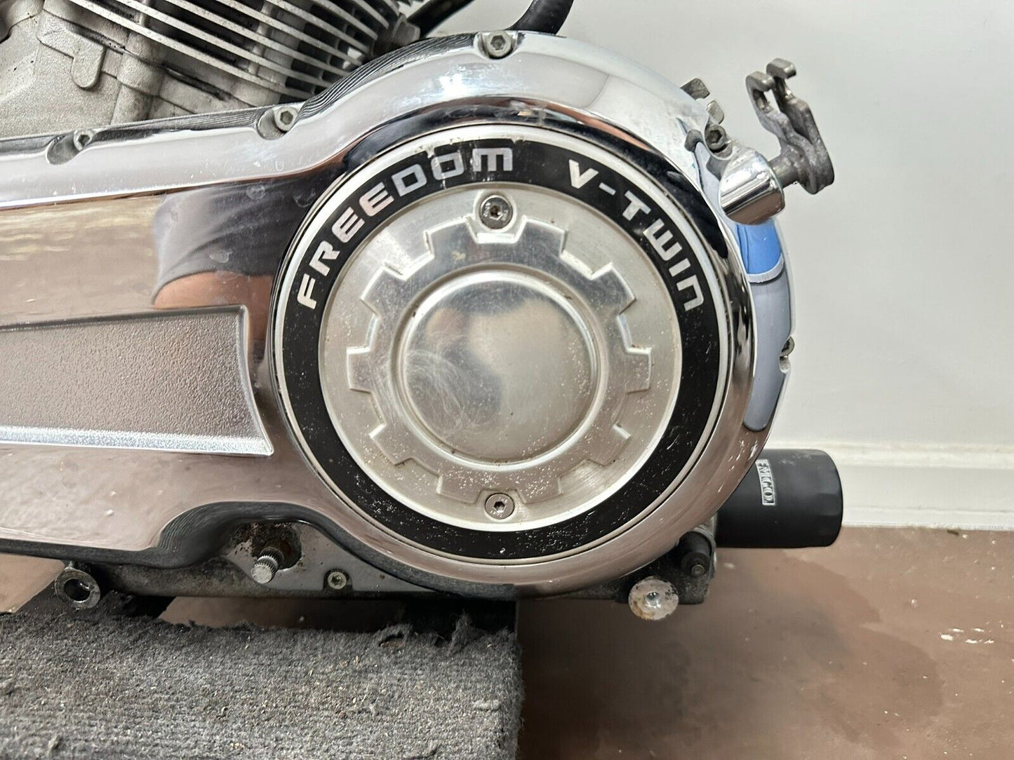 2006 Victory Kingpin 100 CI Engine Motor Transmission Video Inside