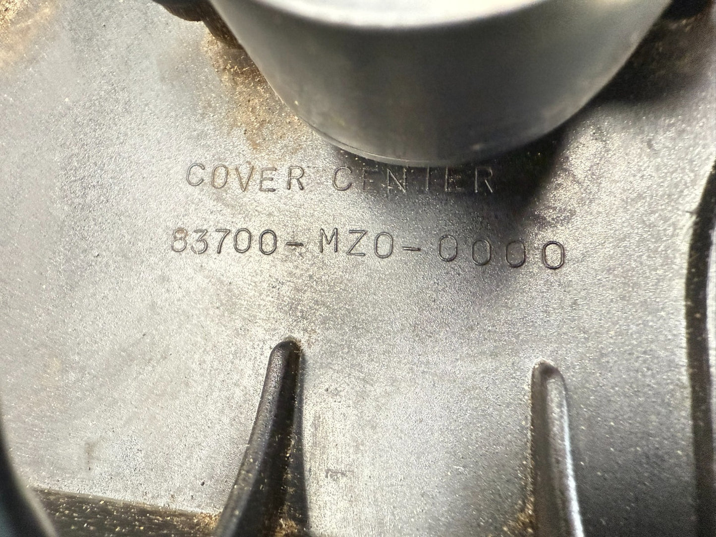 2001 HONDA VALKYRIE INTERSTATE Center Seat Lock Cover Fairing Panel Black