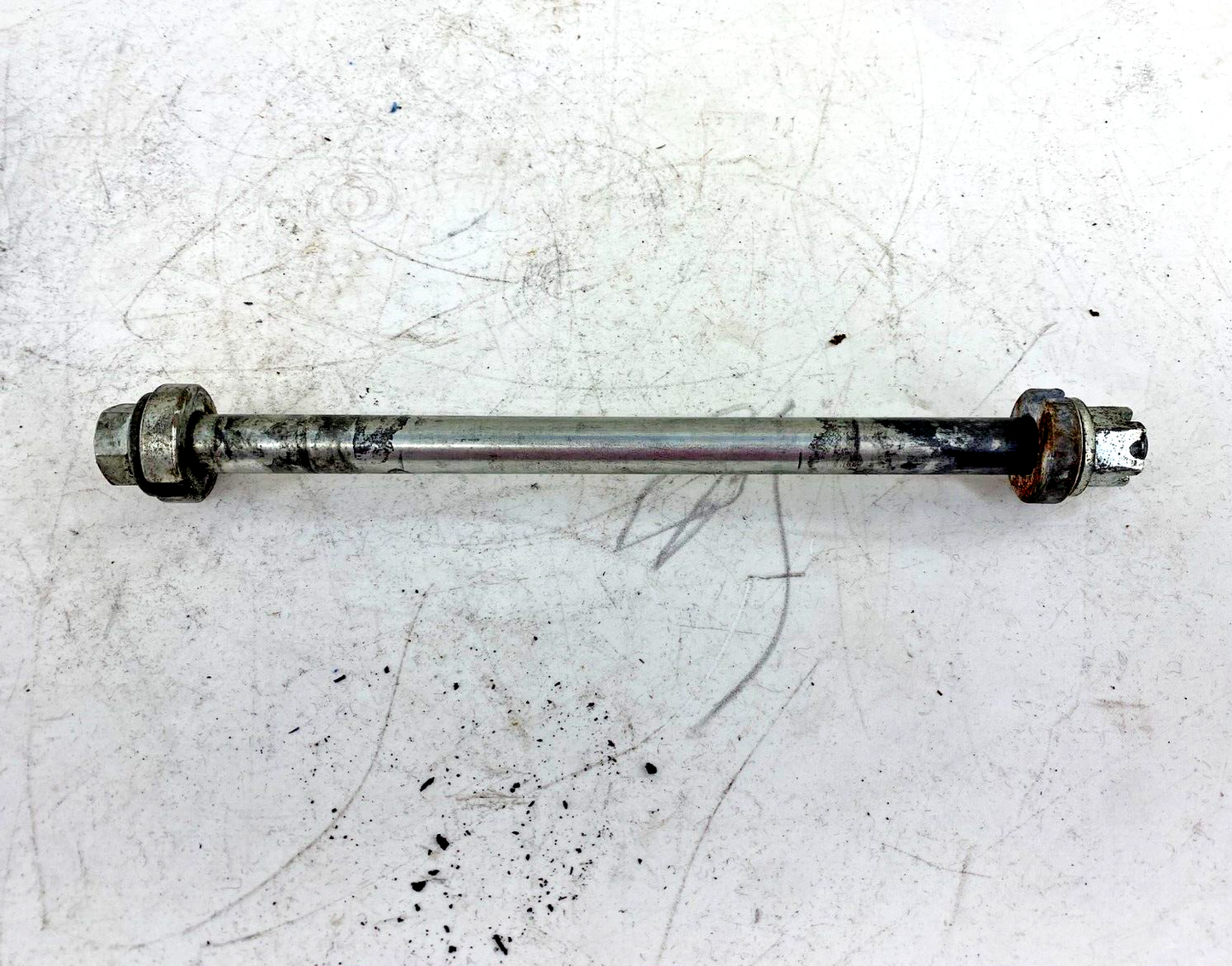 2003 HARLEY DAVIDSON SOFTAIL Rear Wheel Swingarm Axle Bolt