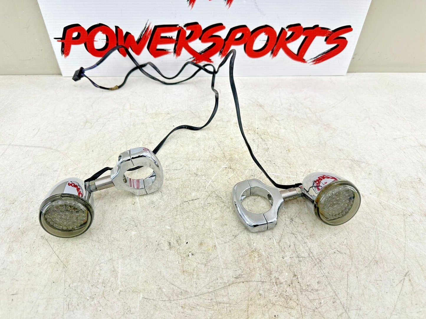 2002 HARLEY DYNA LOW RIDER 41mm Fork Mounted Turn Signals W/ LED Bulb