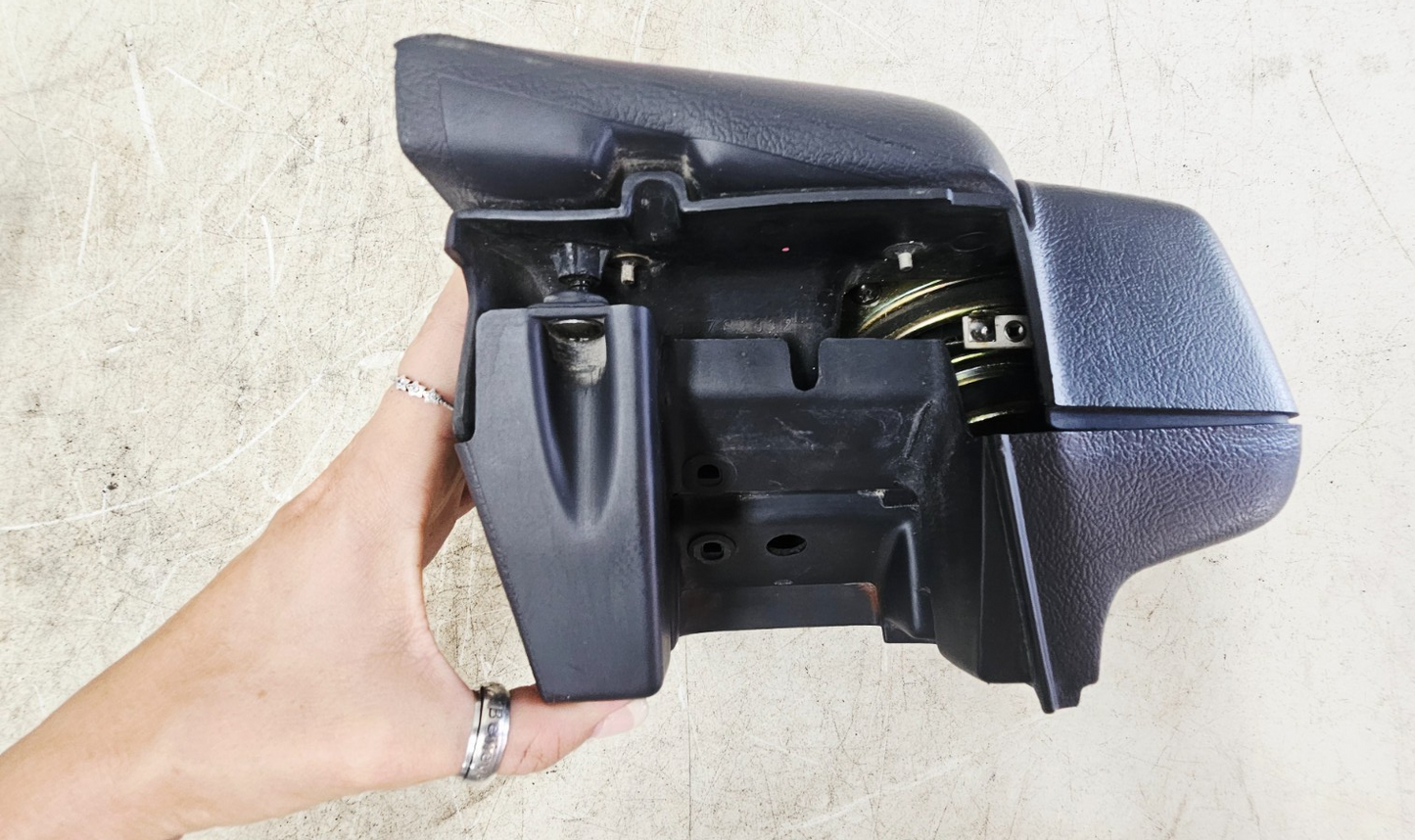1995 HONDA GOLDWING GL1500 Right Left Armrest Stereo Audio Speakers Housing