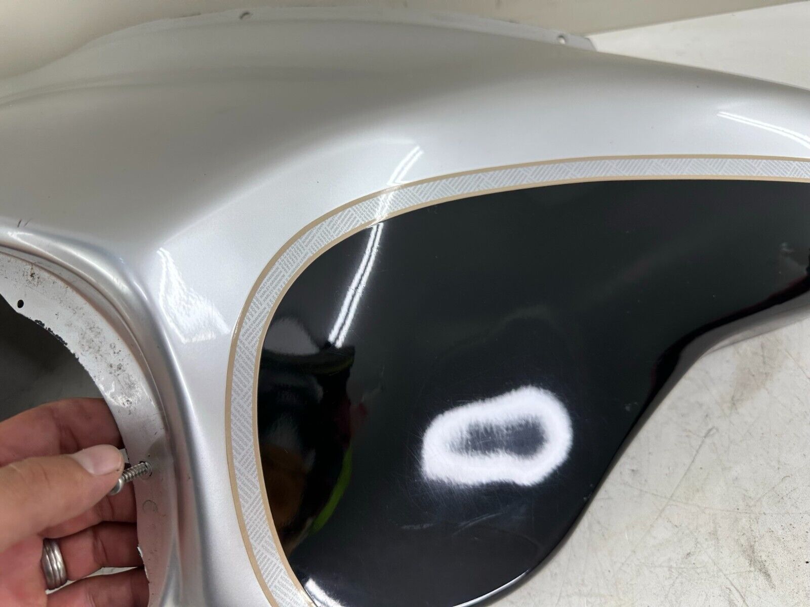 2003 HARLEY FLH ELECTRA GLIDE 100TH ANNIVERSARY Batwing Upper Main Fairing Cowl