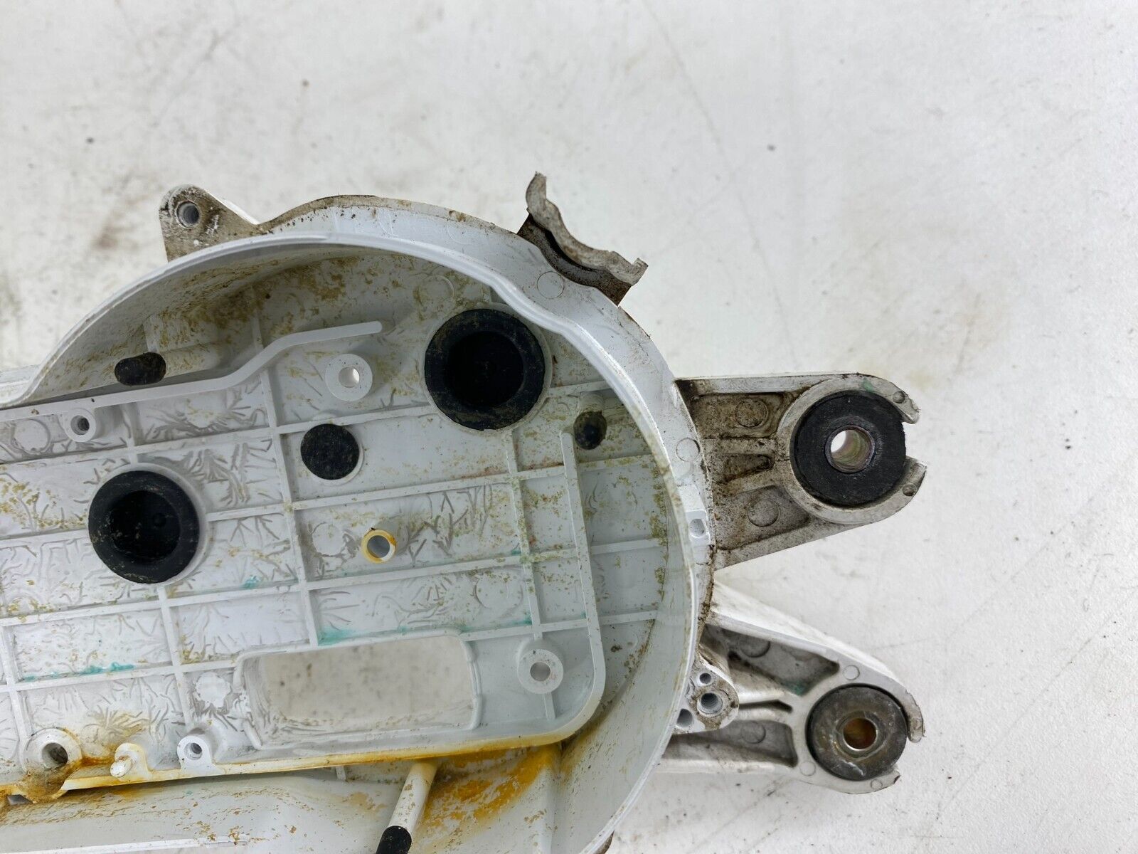 1999 HONDA VALKYRIE INTERSTATE White Gauge Cluster Housing Mounting Bracket