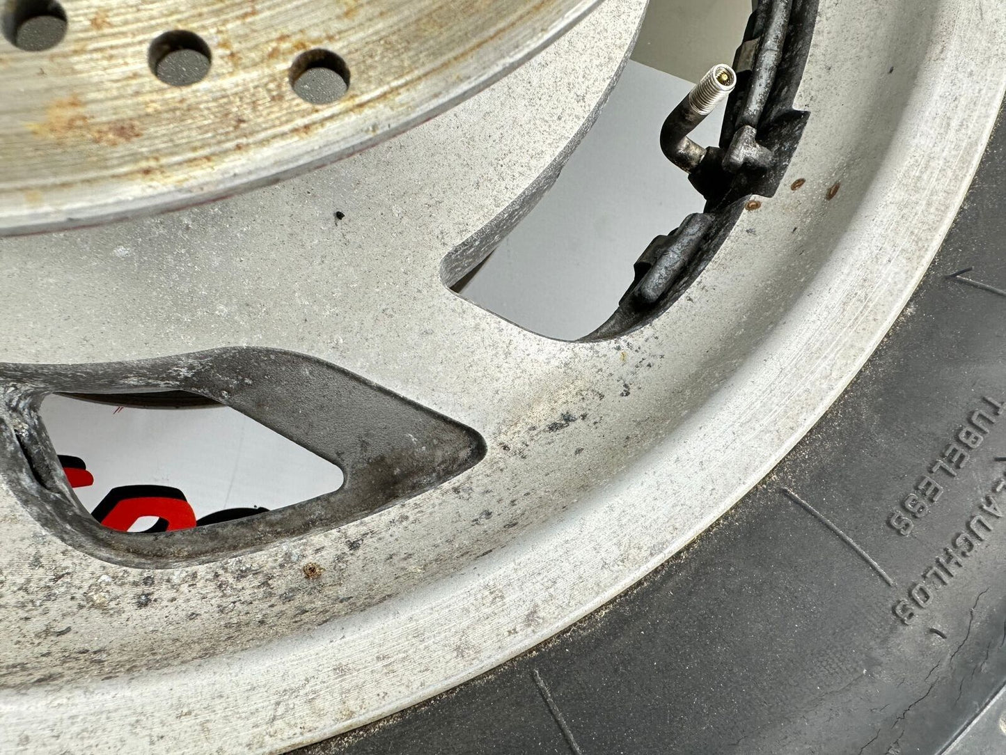1998 HONDA VALKYRIE INTERSTATE Front Wheel Rim Mag 17"