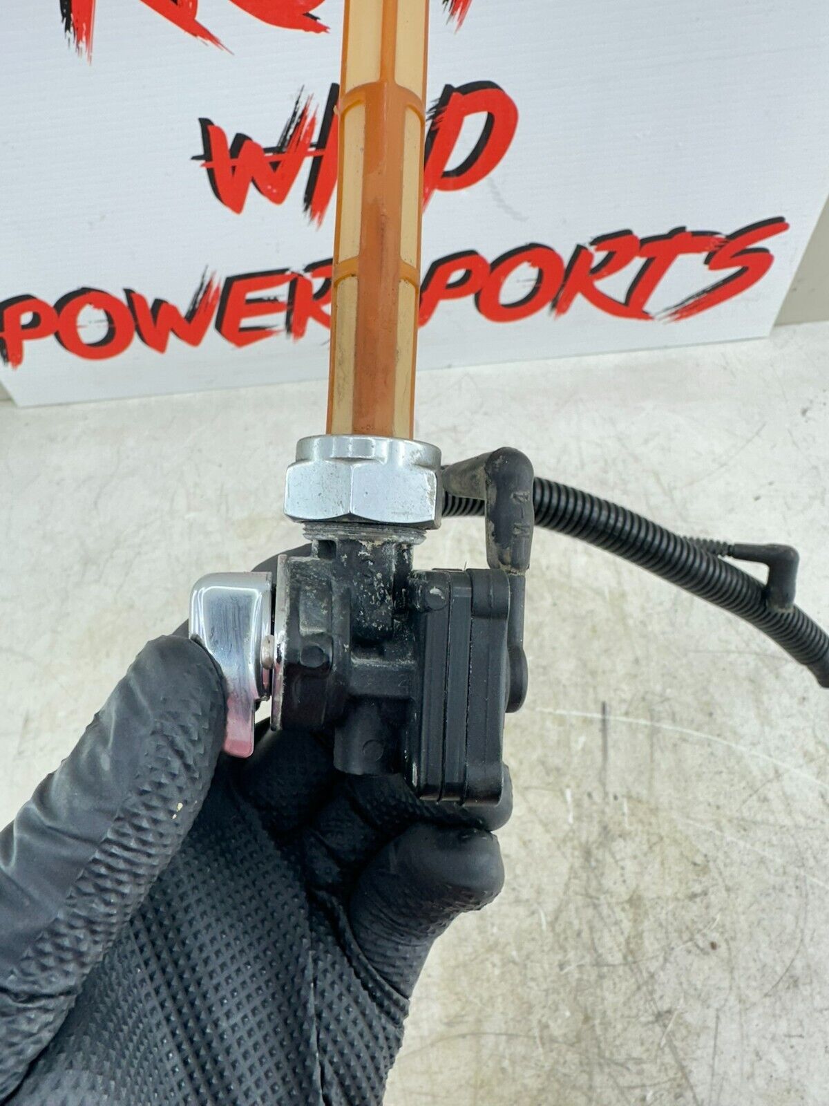 2002 HARLEY DYNA LOW RIDER Petcock Gas Tank Fuel Valve On Off