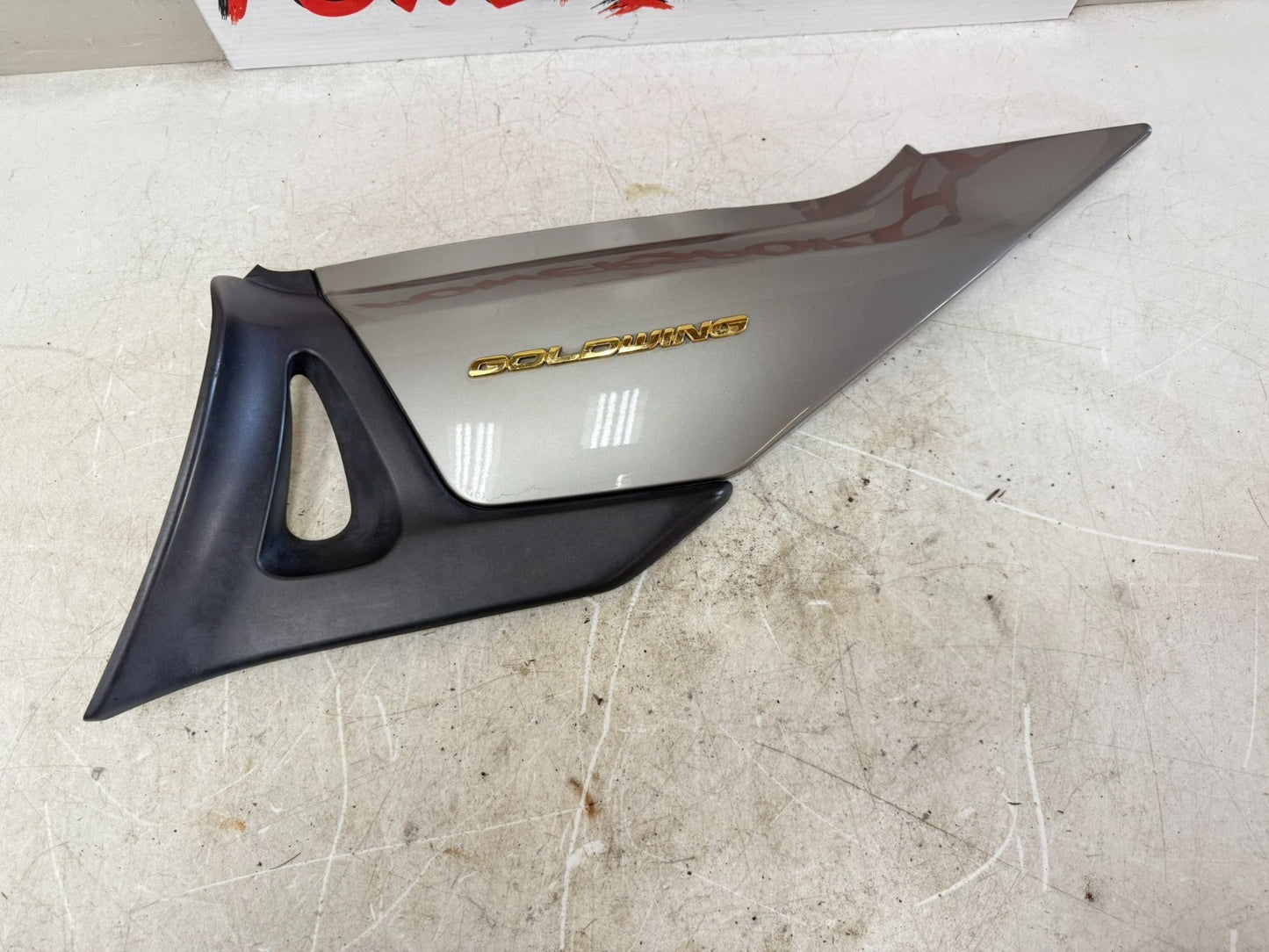 2002 Honda Goldwing GL1800 OEM Right Side Cover Panel Cowl Fairing