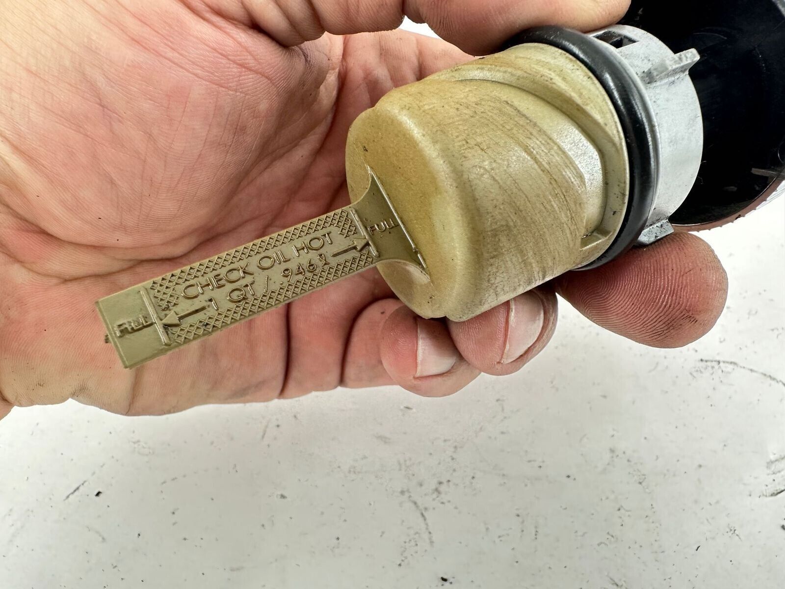 2007 HARLEY SPORTSTER CUSTOM Oil Tank Dipstick Cap