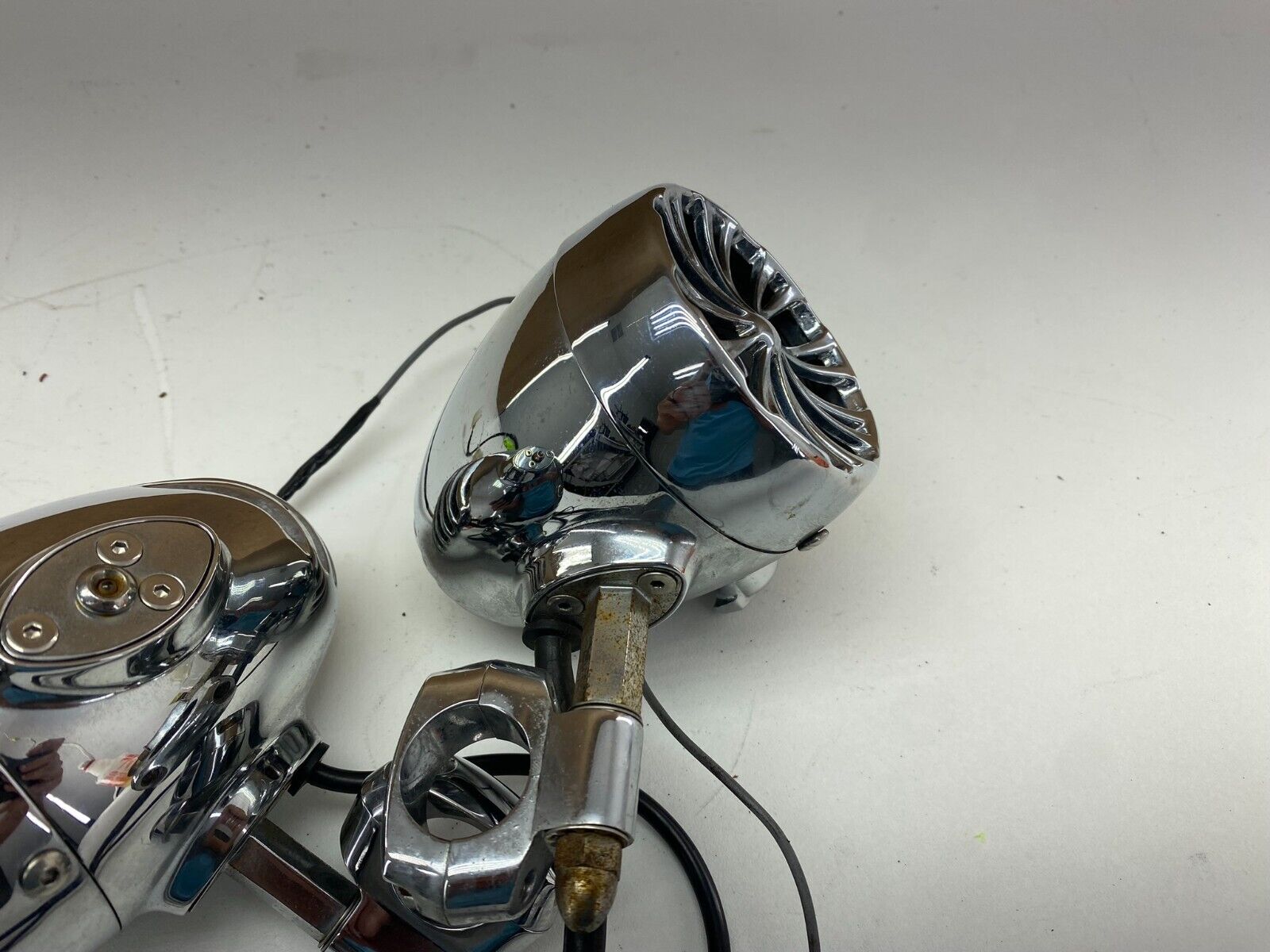 2005 YAMAHA ROYAL STAR 1300 XVZ1300CT Tour Deluxe Front Stereo Radio Speakers