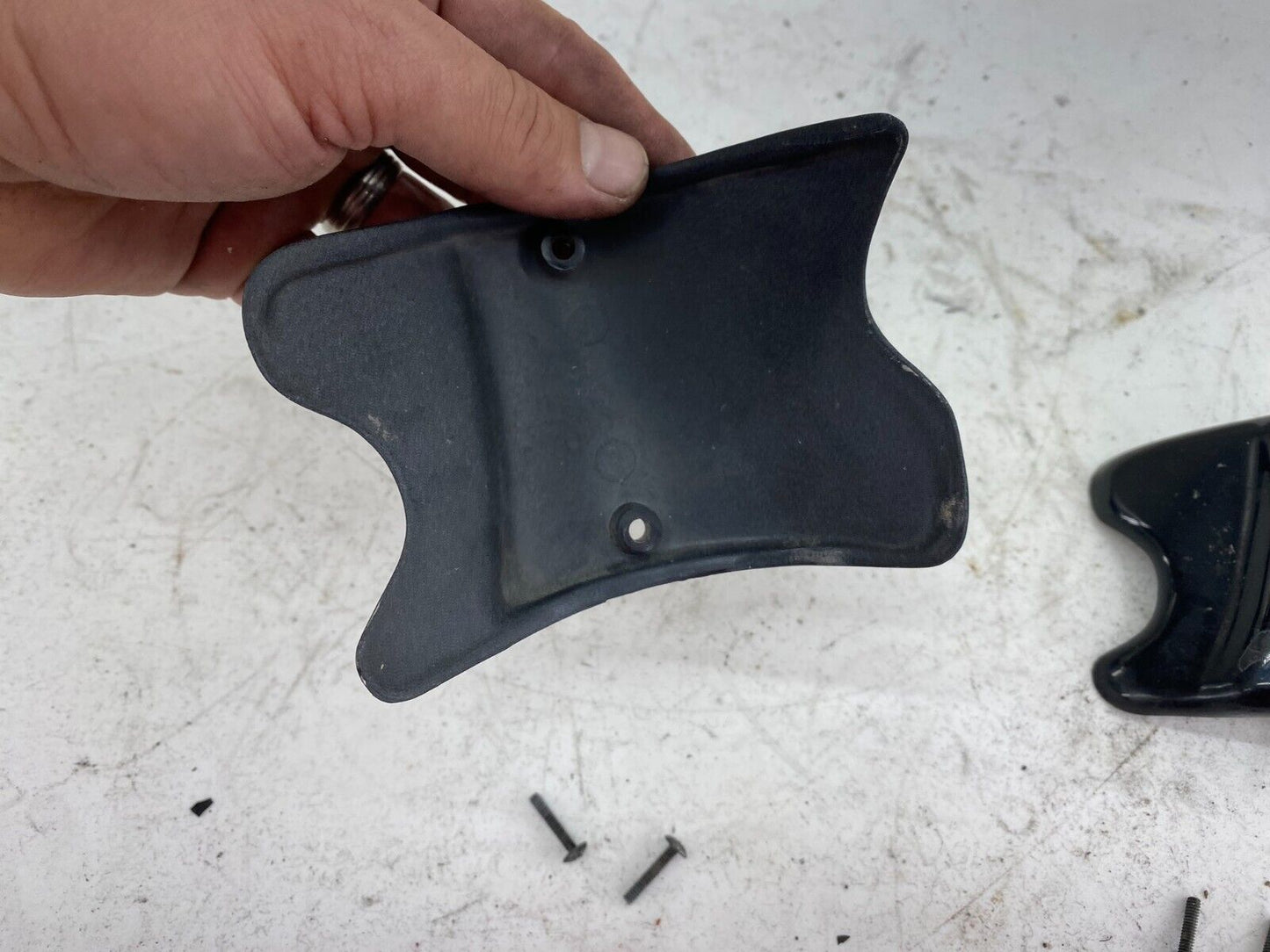 1995 HARLEY ELECTRA GLIDE Lower C Upper Cap Cover & Screws Hardware