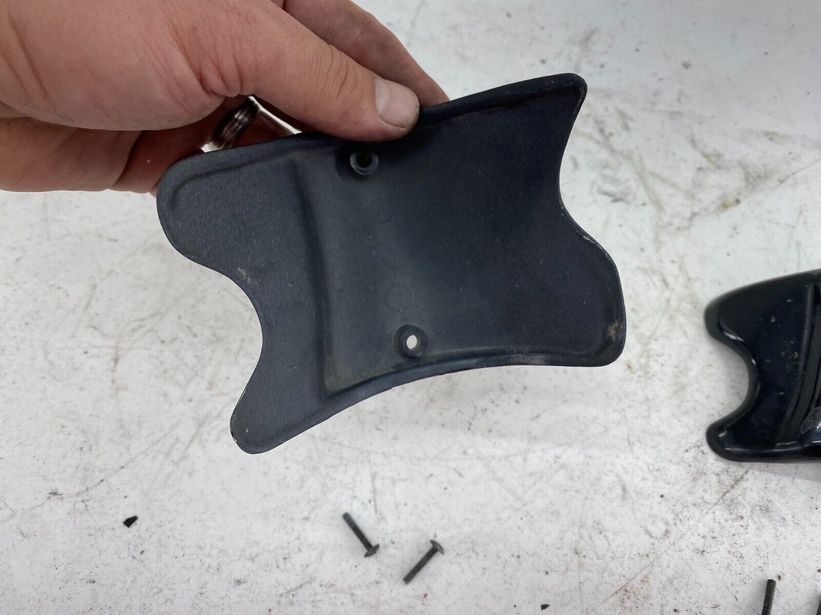 1995 HARLEY ELECTRA GLIDE Lower C Upper Cap Cover & Screws Hardware