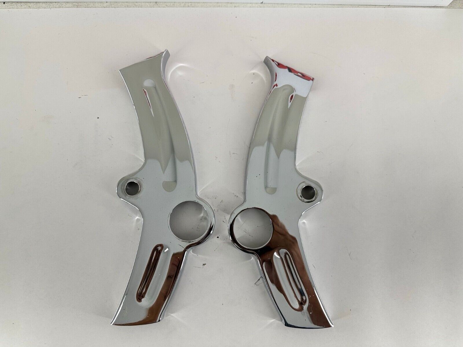 2005 HARLEY DAVIDSON SOFTAIL Chrome Right Left Frame Cover Guard