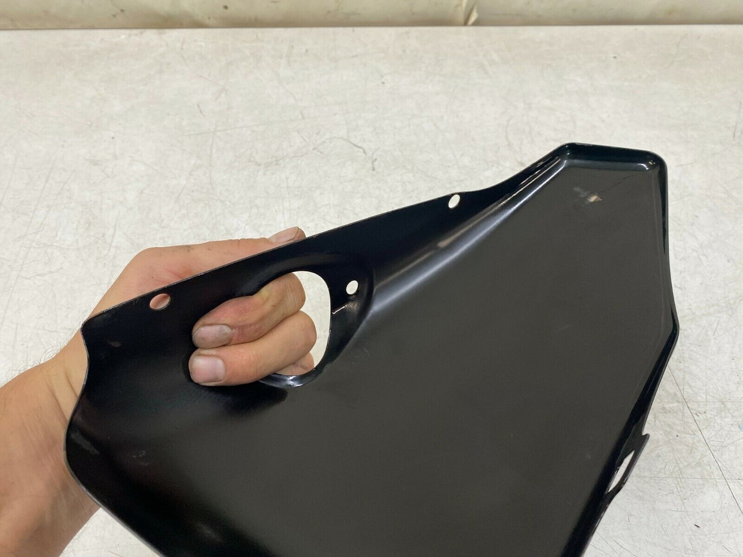 2006 HARLEY DAVIDSON SPORTSTER Right Side Cover Fairing Cowl Oil Tank Cover
