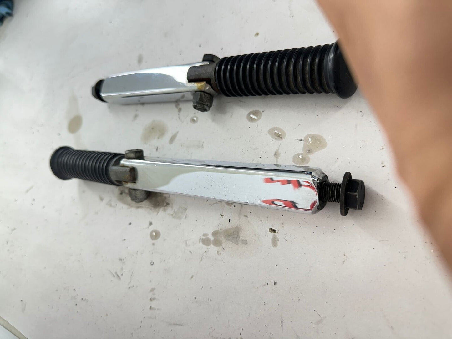 2003 Harley Davidson Sportster Driver Highway Pegs + Mounting Bracket