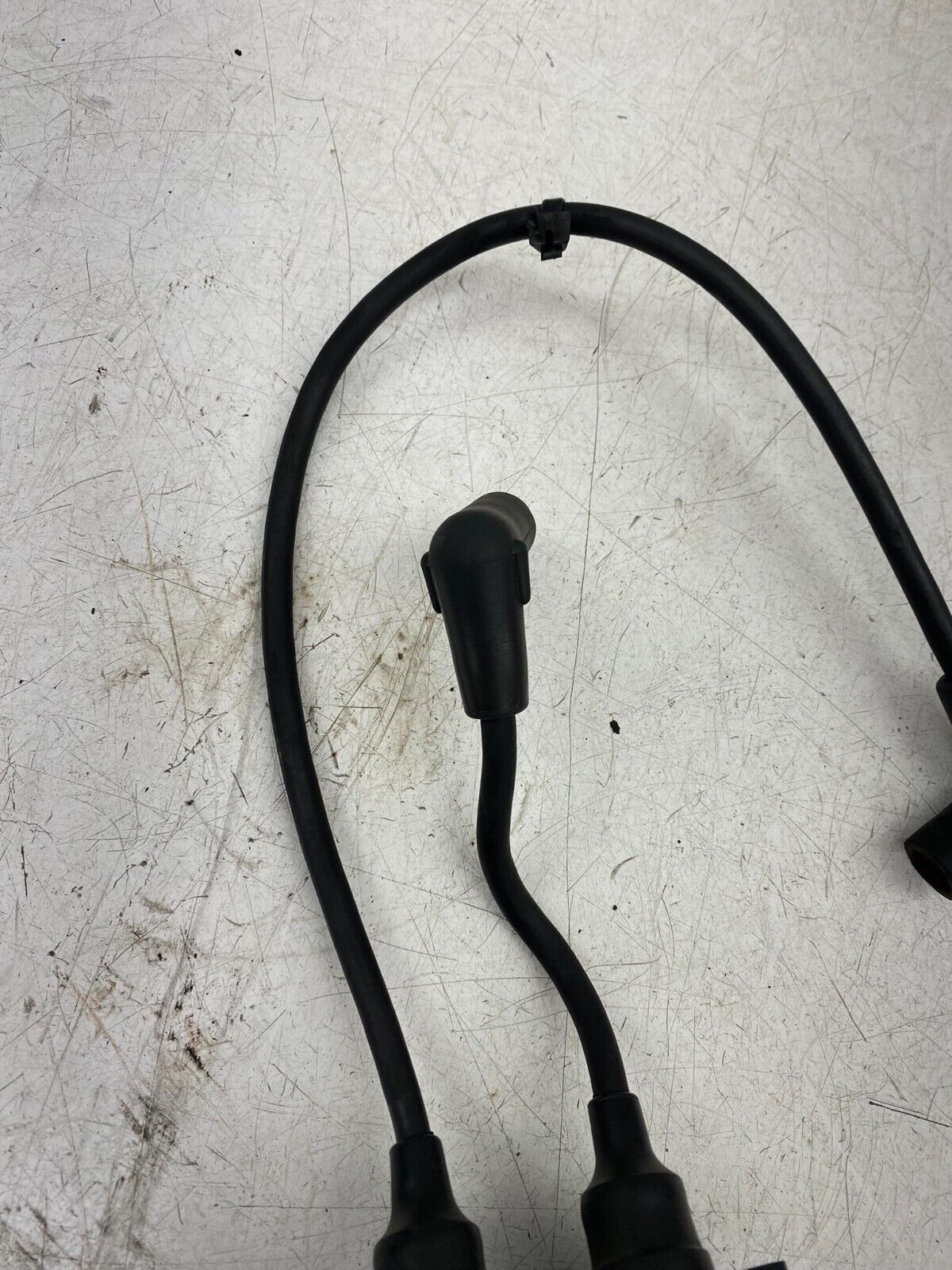 1998 HARLEY DAVIDSON DYNA OEM HD Ignition Coil & Spark Plug Wires 31614-83A
