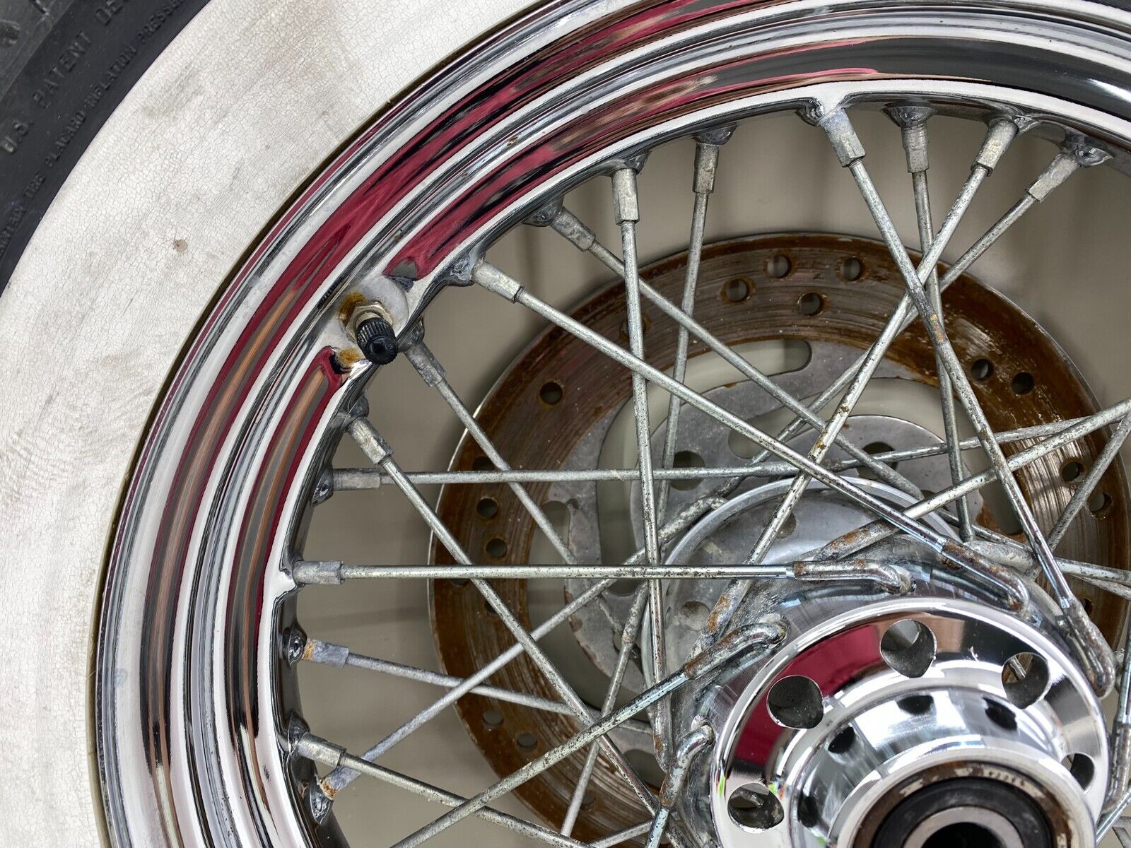 2003 HARLEY DAVIDSON SOFTAIL Heritage Front Wheel Rim Tire Spoke Laced Whitewall