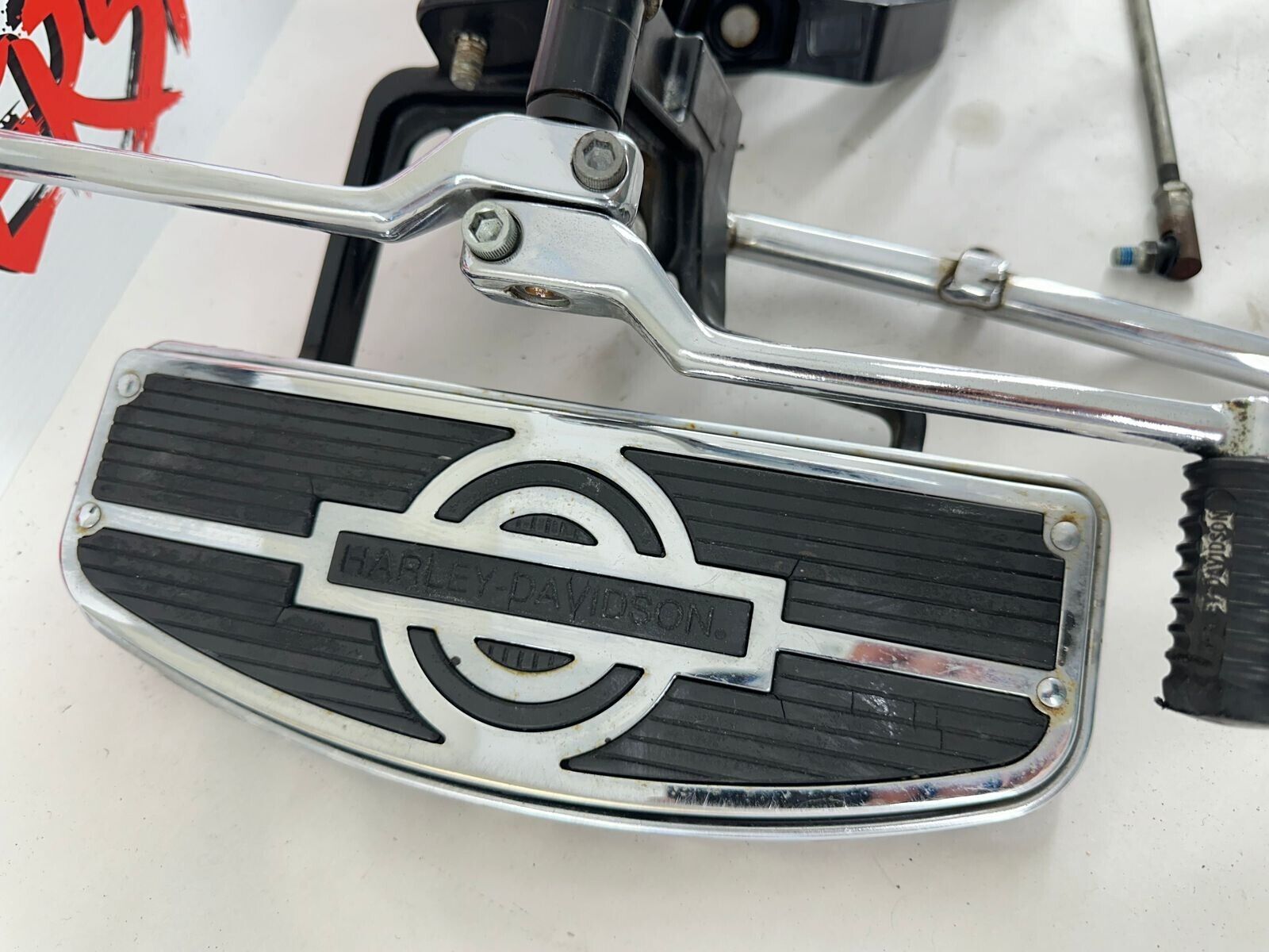 2001 HARLEY SOFTAIL OEM Floorboards Shift Lever Brake Pedal