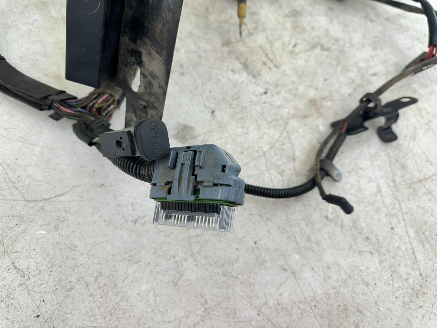 2002 HARLEY SOFTAIL OEM HD Wire Wiring Harness Loom Fuse Relay