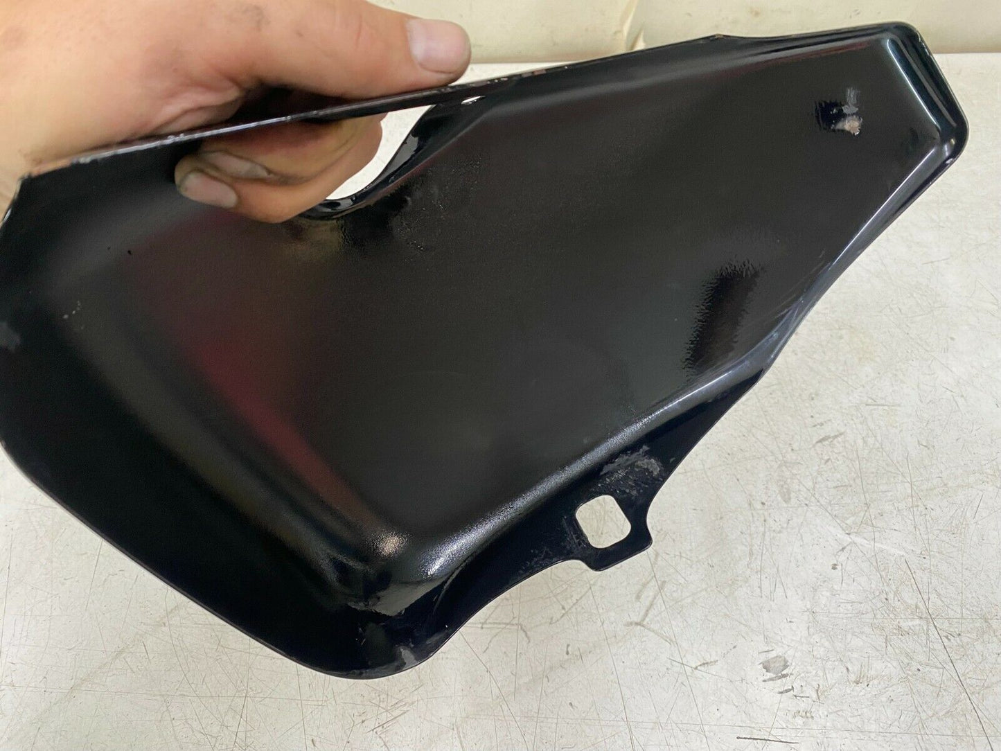 2006 HARLEY DAVIDSON SPORTSTER Right Side Cover Fairing Cowl Oil Tank Cover