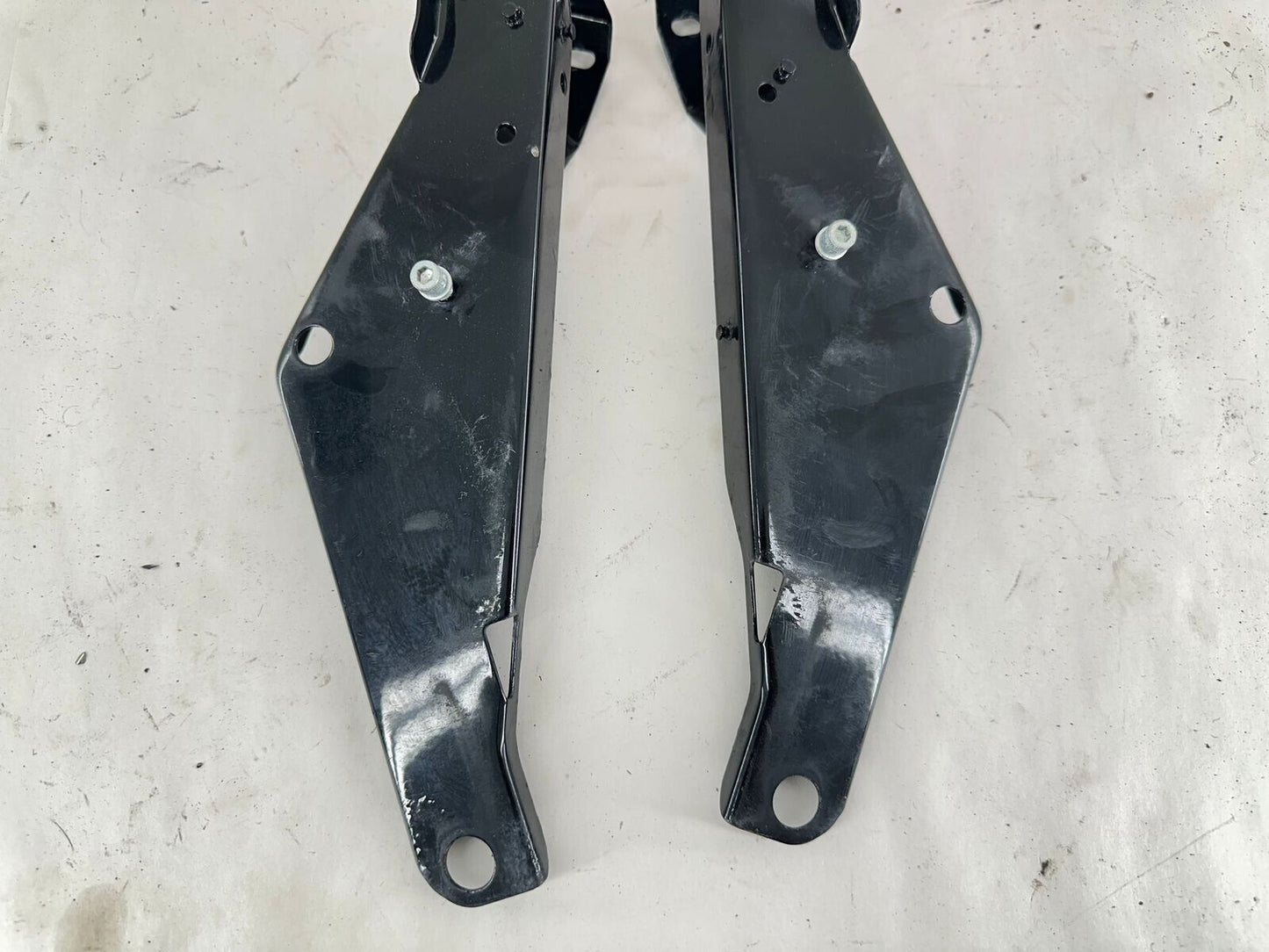 2000 HARLEY FLH ELECTRA GLIDE RT LT Batwing Fairing Mounting Bracket