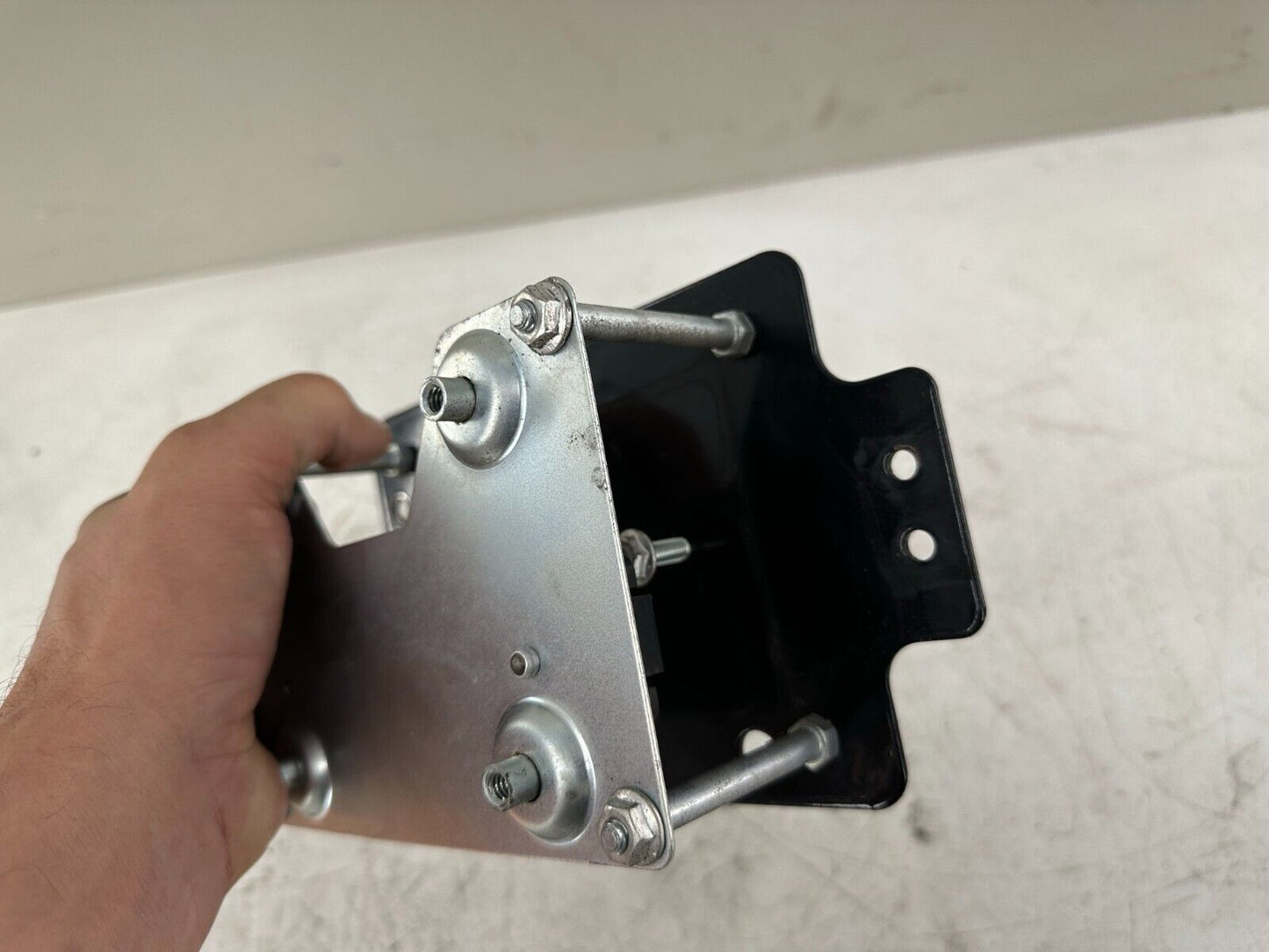 1999 HARLEY DAVIDSON DYNA Fuse ECM ECU CDI Mounting Bracket Frame