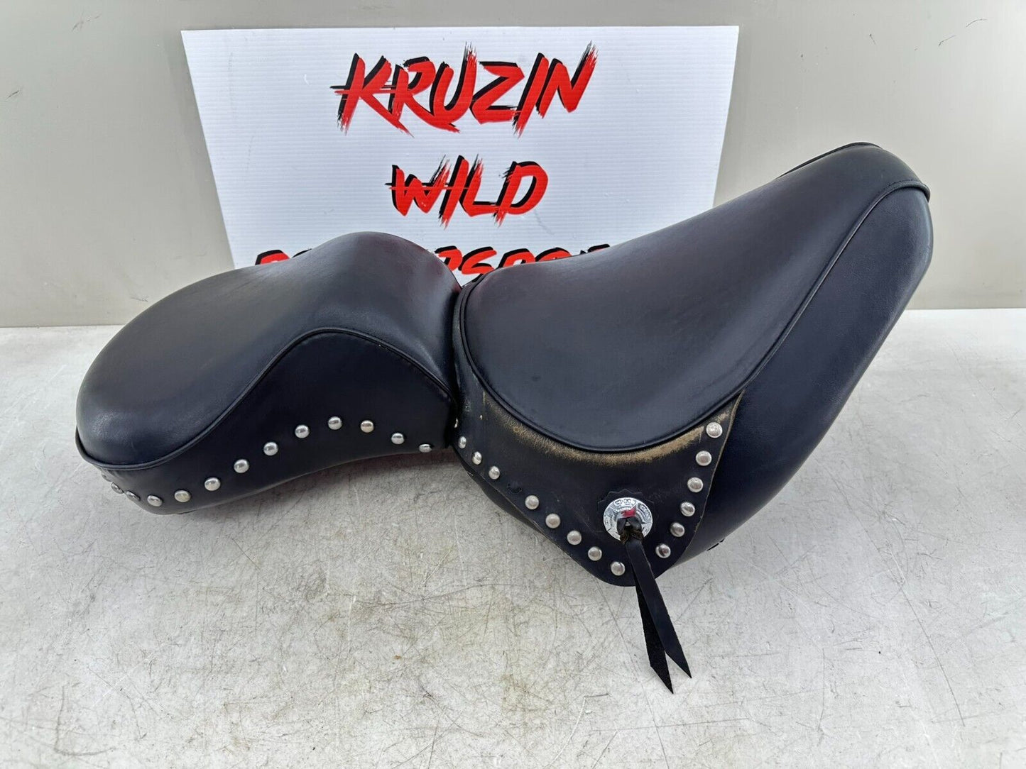 1995 HARLEY SOFTAIL Driver Passenger Seat Saddle 2 Up Studded