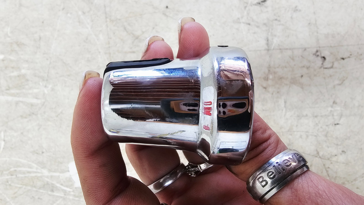 1993 HARLEY SOFTAIL Oil Pressure Sending Unit Chrome Cover