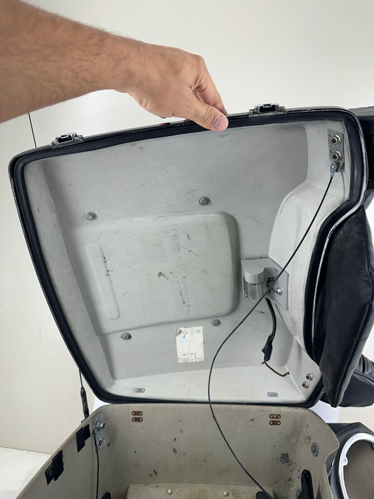 1999 HARLEY ELECTRA GLIDE King Tour Pack Trunk Top Box