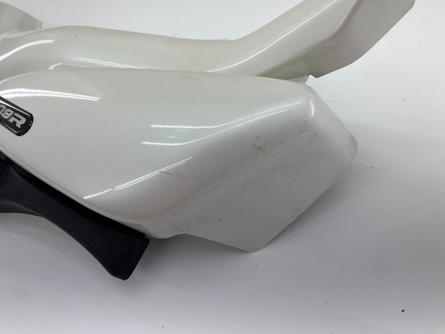 06-17 SUZUKI BOULEVARD M109R VZR1800 Right Side Cover Fairing Cowl