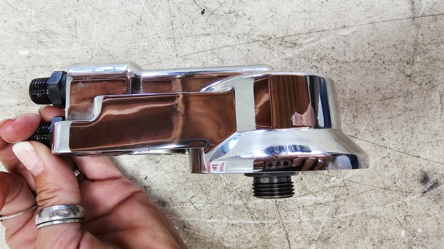 1993 HARLEY SOFTAIL Chrome Engine Motor Oil Filter Mount