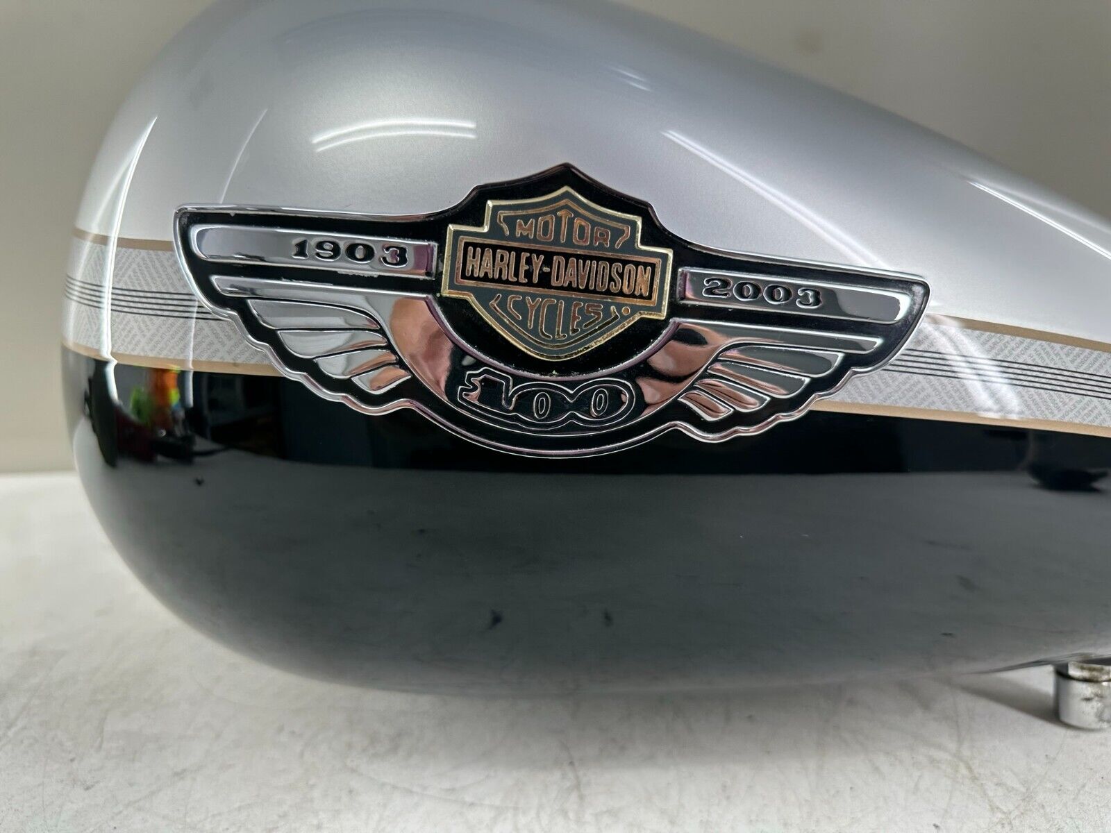 2003 HARLEY FLH ELECTRA GLIDE 100TH ANNIVERSARY PAINT GAS FUEL TANK w/ BADGES