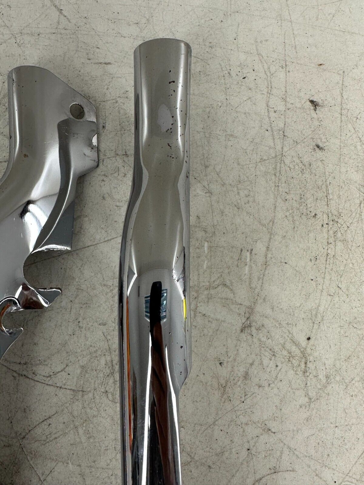 1996 HARLEY FLH ROADKING Touring Chrome Rear Frame Strut Arm Bar Covers