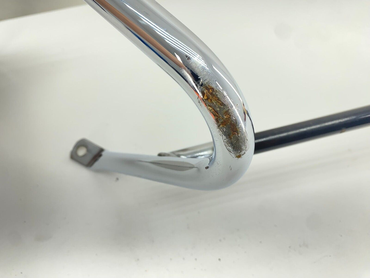 2014 Harley Davidson Electra Glide Left Side Saddlebag Guard Muffler Hanger