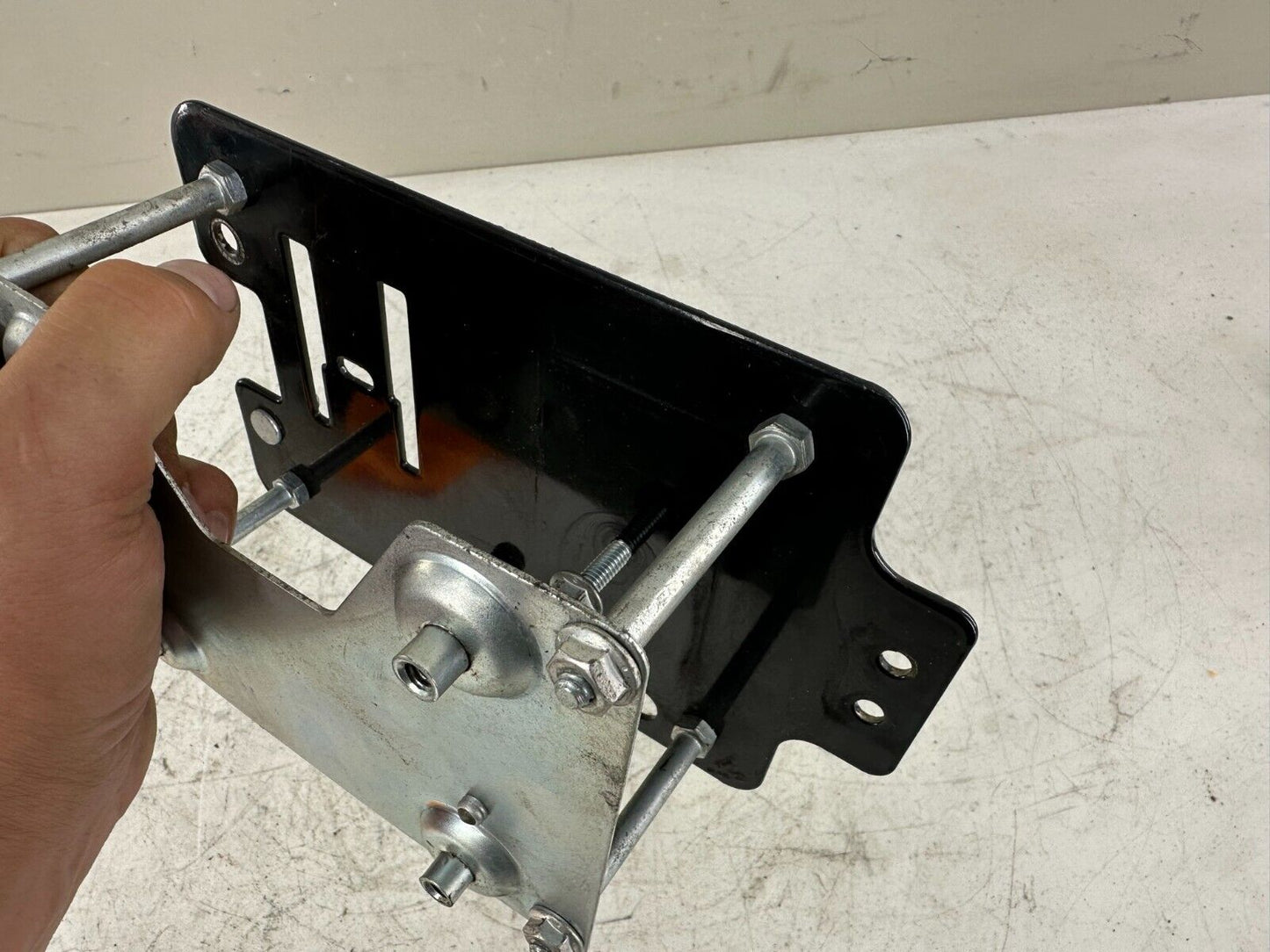 1999 HARLEY DAVIDSON DYNA Fuse ECM ECU CDI Mounting Bracket Frame