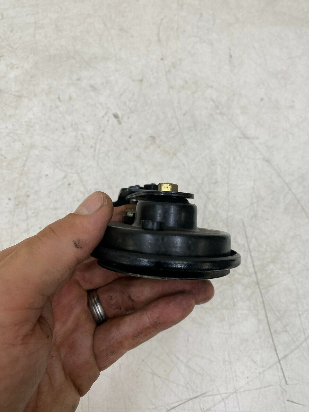2004 HARLEY DAVIDSON SPORTSTER OEM HD Horn