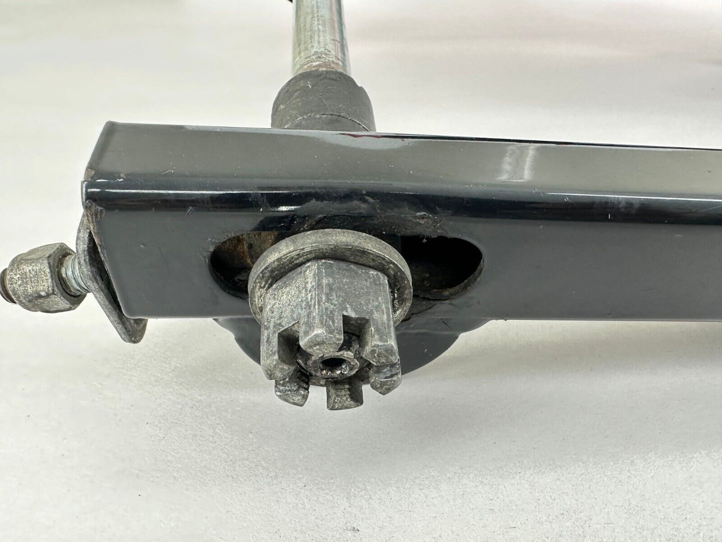 2003 Harley Davidson Sportster Swingarm Fork + Axle + Mounting Bolt