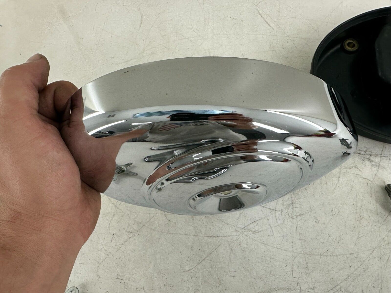 2003 HARLEY DAVIDSON SOFTAIL Air Filter Housing Backing Plate Chrome Cover