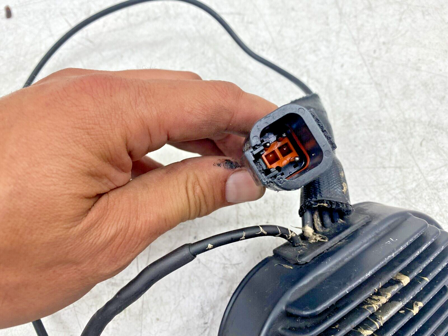2001 HARLEY SOFTAIL Battery Voltage Regulator