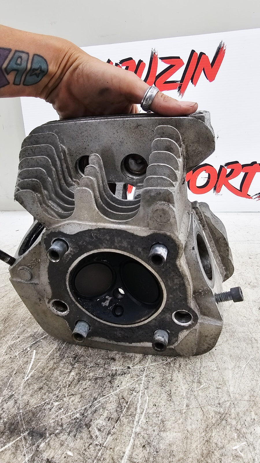 2000 Harley Davidson Sportster 883 Rear Cylinder Head 16662-86B