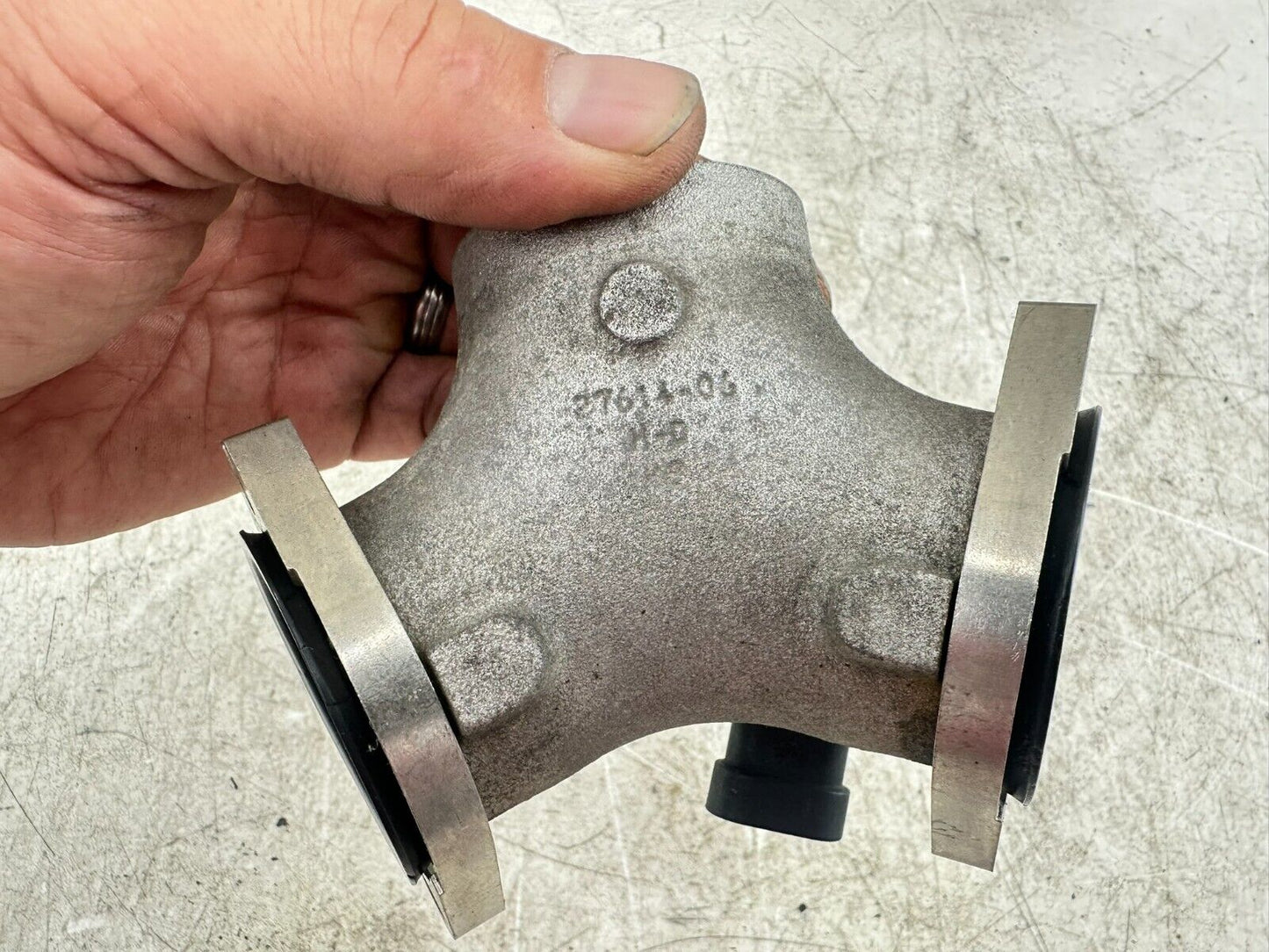 2006 HARLEY SOFTAIL DELUXE OEM HD Intake Manifold 27614-06