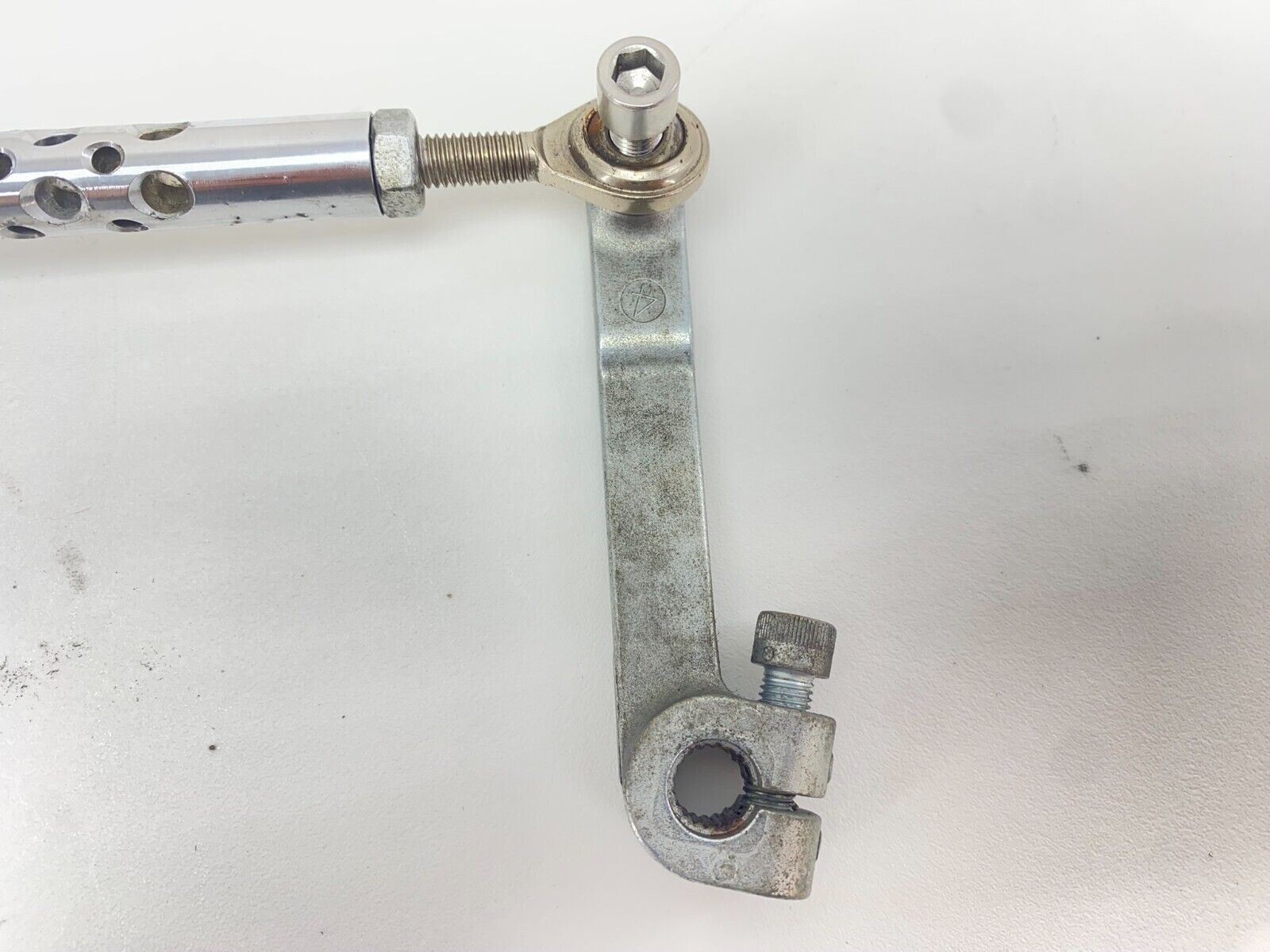 2014 Harley Davidson Electra Glide Shift Lever & Pushrod Pivot Arm