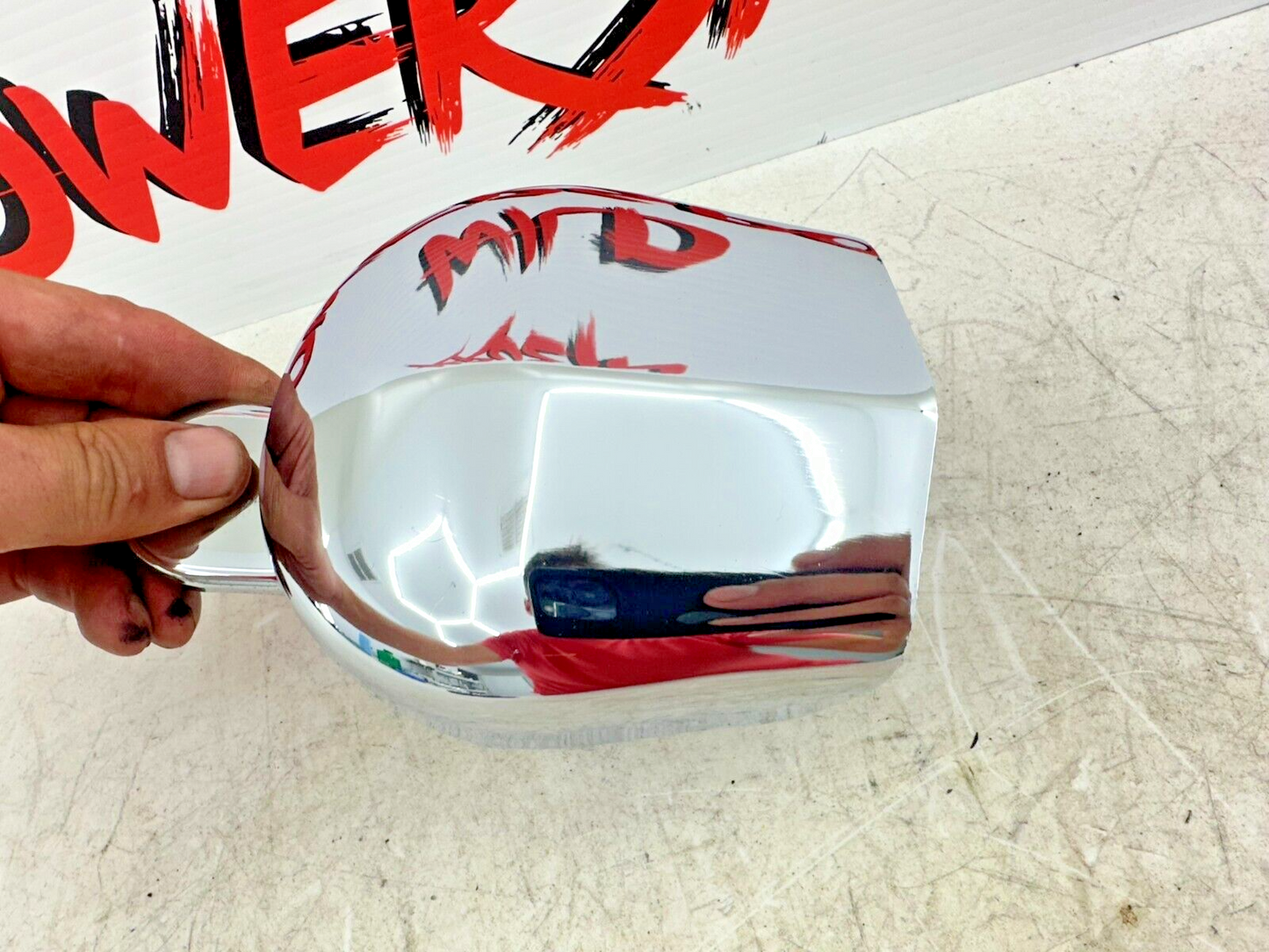 2006 HARLEY SOFTAIL DELUXE OEM HD Horn + Chrome Cover