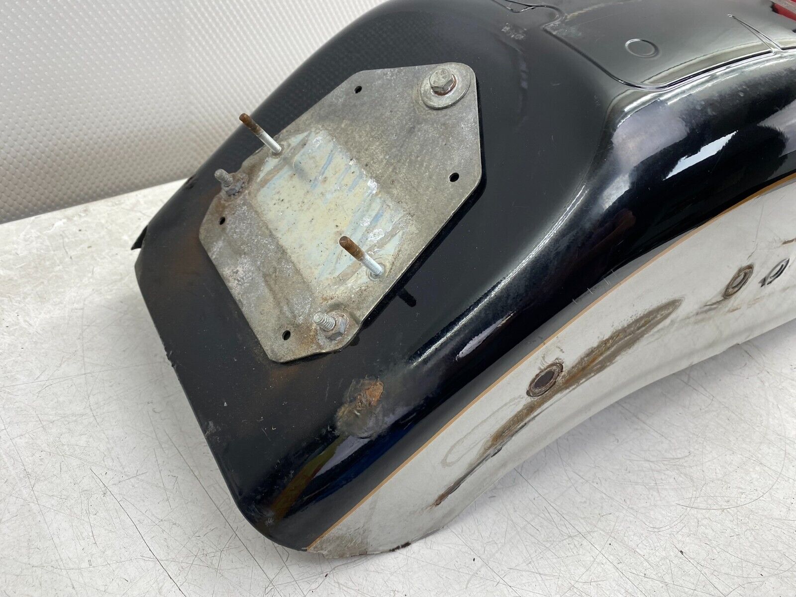 2001 HARLEY SOFTAIL DEUCE Rear Fender Tins OEM HD