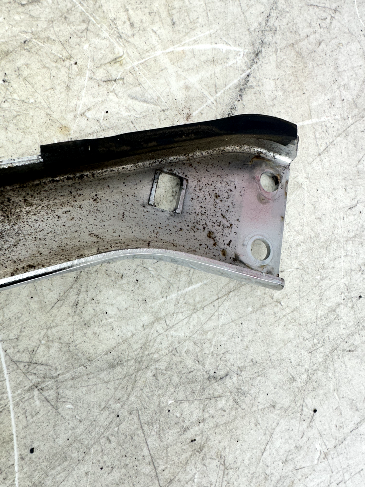 2003 HARLEY ELECTRA GLIDE classic Chrome Saddlebag Mounting Frame Bars Bracket